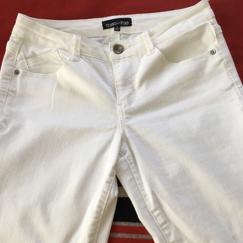 Mac and Me White Straight Leg Ankle Jeans